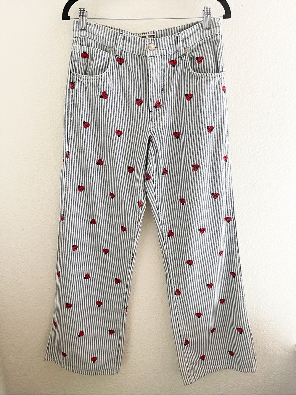 We The Free Free People Bugged out Striped Wide-Leg Jeans with Lady Bug details - Picture 6 of 12